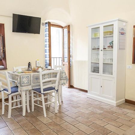 Centralissimo Trilocale Su Due Piani - Flavio House サンレモ エクステリア 写真